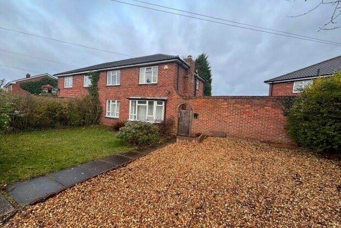 3 Bedroom Property To Rent In Smarts Avenue, Lichfield, WS14