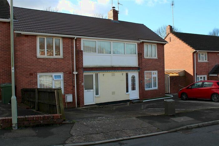 2 Bedroom Flat To Rent In Leypark Road, Exeter, EX1