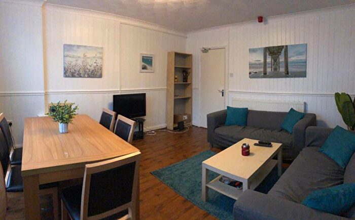 7 Bedroom Detached House To Rent In Lisvane Street, Cardiff, CF24