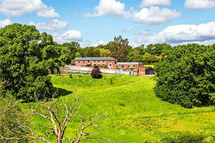 3 Bedroom House To Rent In Knightons Lane, Dunsfold, Godalming, Surrey, GU8