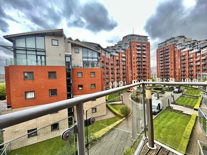 1 Bedroom Apartment To Rent In Bonaire, Gotts Road, Leeds, West Yorkshire, LS12