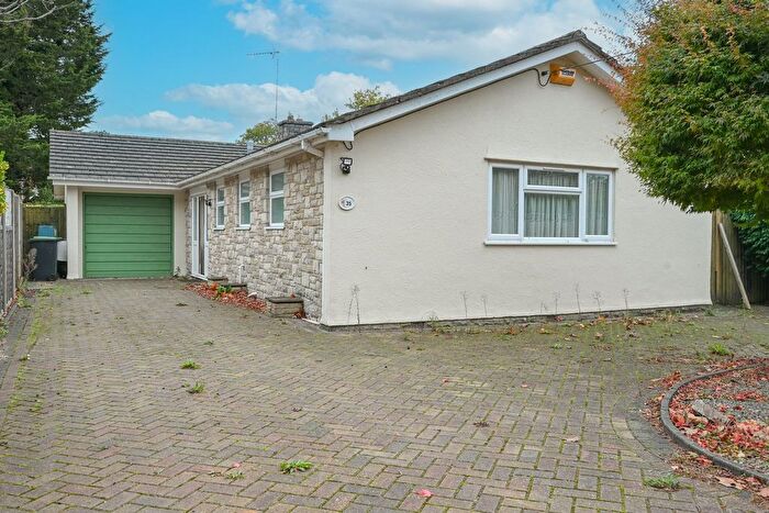 3 Bedroom Detached Bungalow For Sale In Sandy Lane, St Ives, Ringwood, BH24