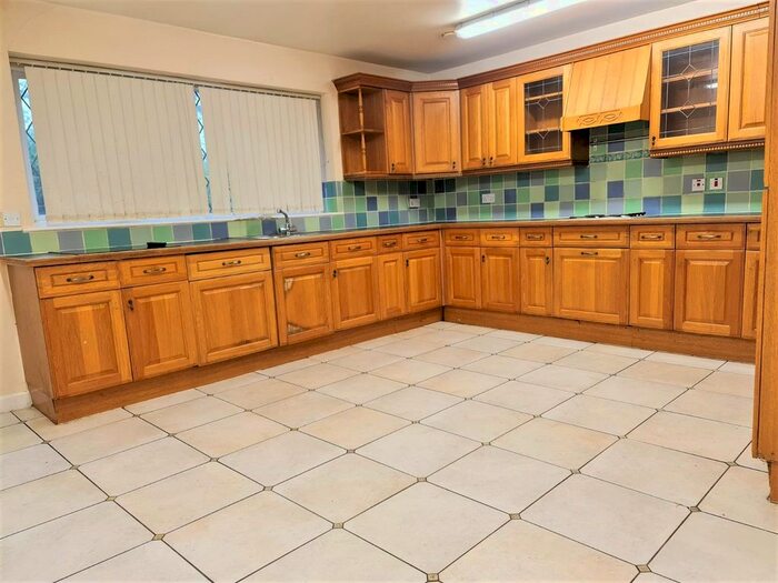 8 Bedroom Detached House To Rent In Down Place, Water Oakley, Windsor SL4