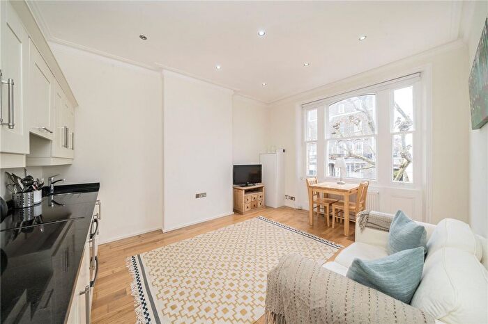 1 Bedroom Flat To Rent In Randolph Avenue, London, W9