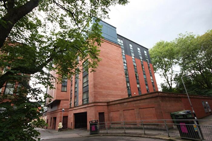 2 Bedroom Flat To Rent In Flat / Hayburn Lane, Glasgow, G12