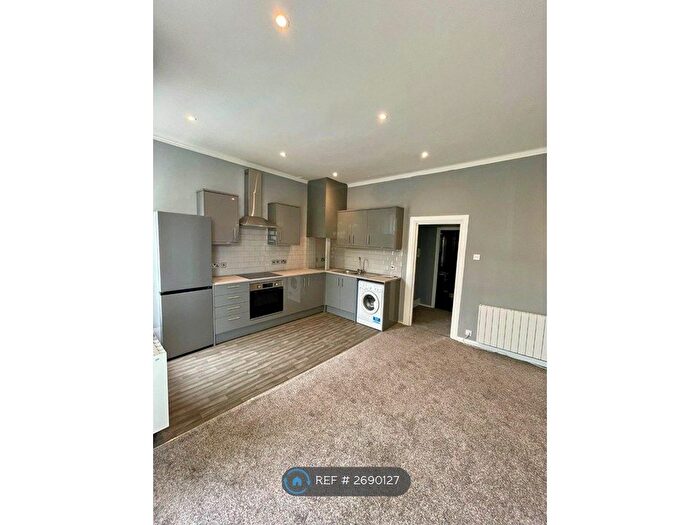 1 Bedroom Flat To Rent In Gordon Road, Cliftonville, Margate, CT9