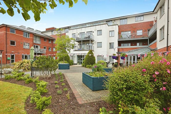 2 Bedroom Flat For Sale In Sopwith Road, Eastleigh, Hampshire, SO50