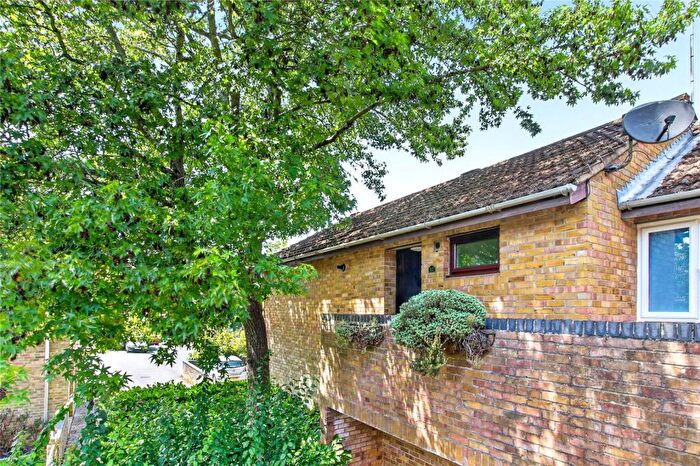 1 Bedroom Maisonette For Sale In Herondale, Bracknell, Berkshire, RG12