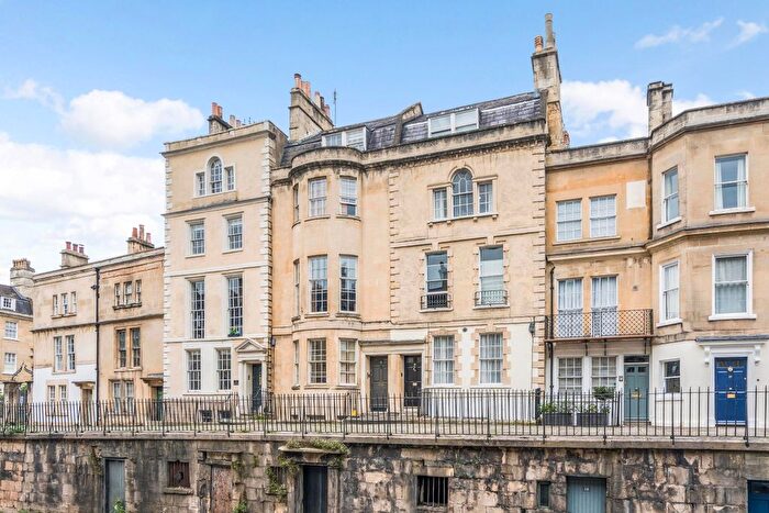 2 Bedroom Flat To Rent In Vineyards, Bath, BA1