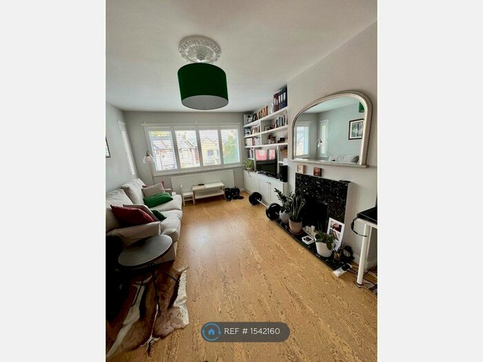 3 Bedroom Maisonette To Rent In Chambers Lane, London, NW10