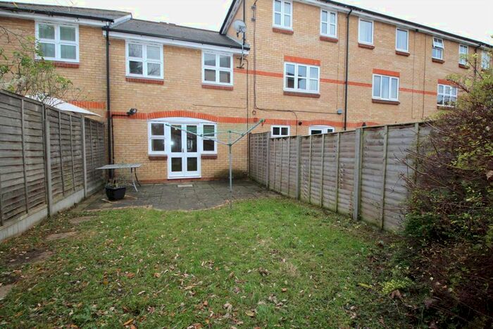 3 Bedroom Terraced House To Rent In Crown Walk, Hemel Hempstead, HP3