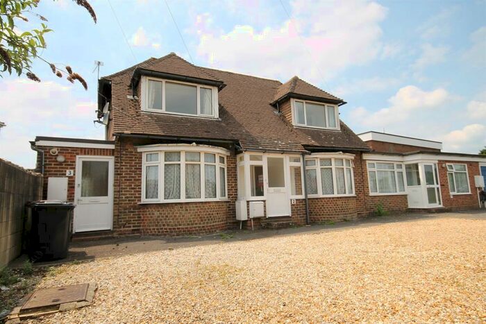 1 Bedroom Flat To Rent In Bedroom Ground Floor Flat In Chichester, PO19