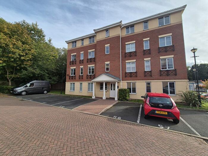 2 Bedroom Flat To Rent In Elbow Street, Cradley Heath, B64