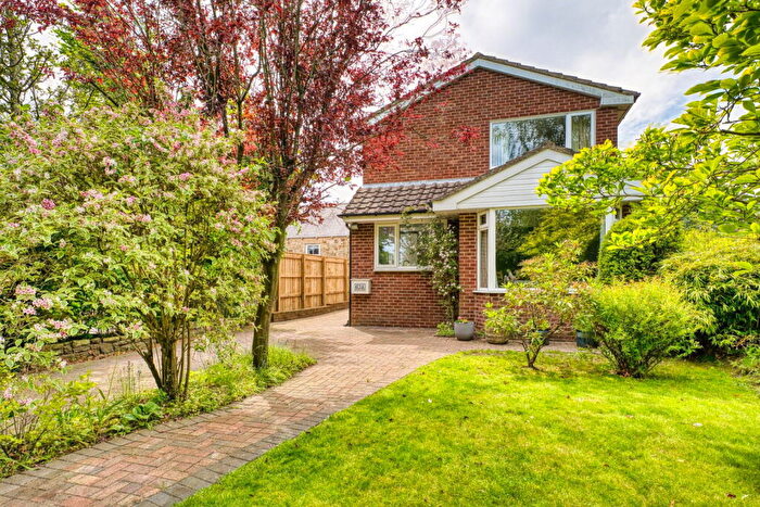 3 Bedroom Detached House For Sale In Cornmoor Road, Whickham, NE16
