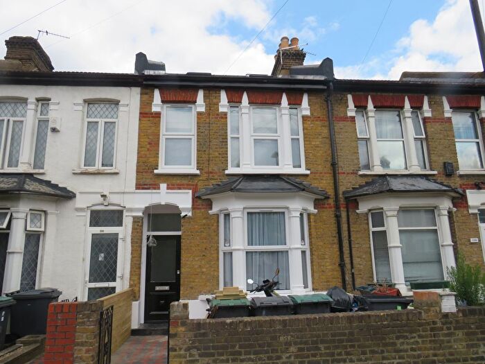 1 Bedroom Studio To Rent In Haringey Road, Haringey, N15