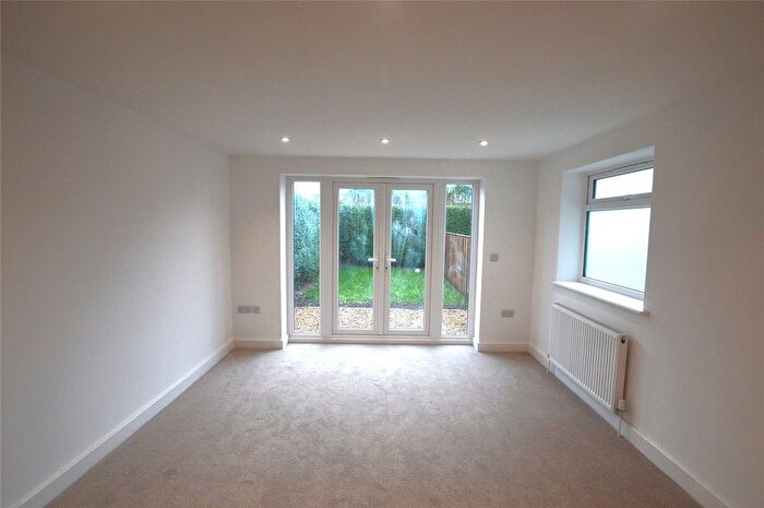 1 Bedroom Semi-Detached House To Rent In Coleridge Road, Weston-Super-Mare, Somerset, BS23