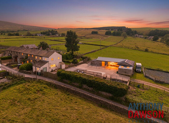 2 Bedroom Cottage For Sale In Park Cottages, Hollin Hall, Colne, BB8