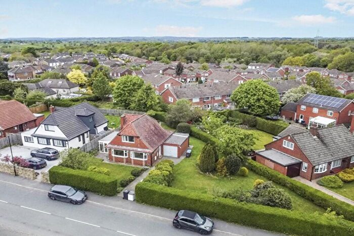 3 Bedroom Detached House For Sale In Bilton Lane, Harrogate, HG1