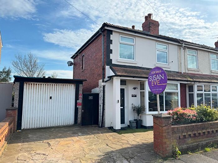 3 Bedroom End Terrace House For Sale In Harcourt Road, Blackpool, FY4