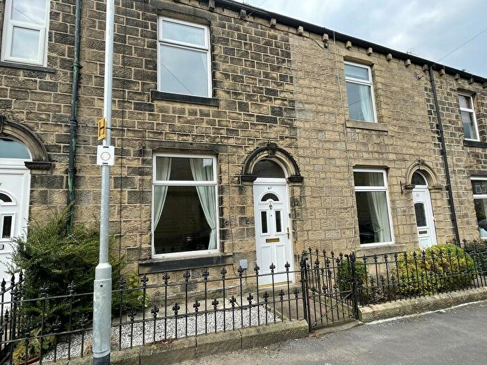 2 Bedroom Terraced House To Rent In East Parade, Steeton, BD20