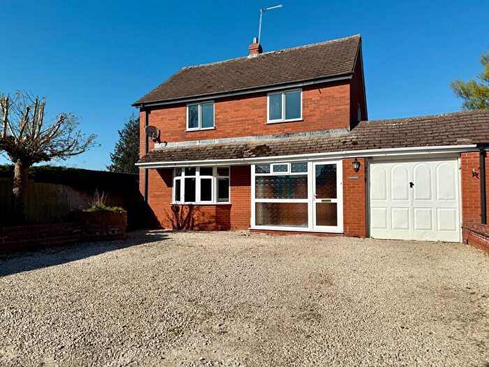 3 Bedroom Detached House For Sale In Bishopstone, Hereford, HR4