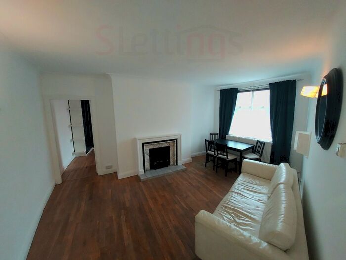 2 Bedroom Flat To Rent In Quadrant Close, The Burroughs, London, NW4