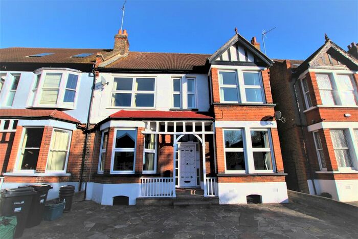 4 Bedroom Property To Rent In Leicester Road, London, E11
