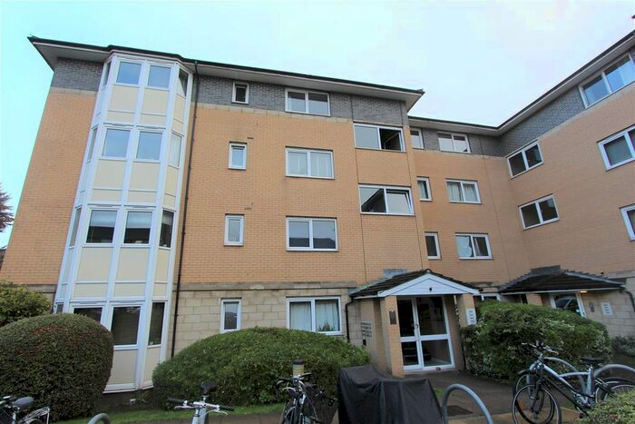 1 Bedroom Flat To Rent In Tollington Park, Finsbury Park, N4