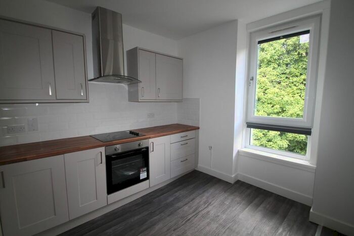 2 Bedroom Flat To Rent In Garland Place, Dundee, DD3