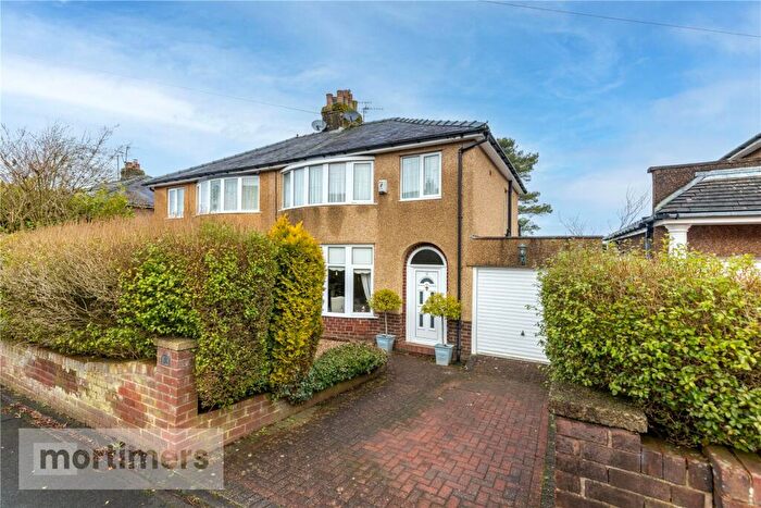 3 Bedroom Semi-Detached House For Sale In Ribblesdale Avenue, Wilpshire, Blackburn, Lancashire, BB1