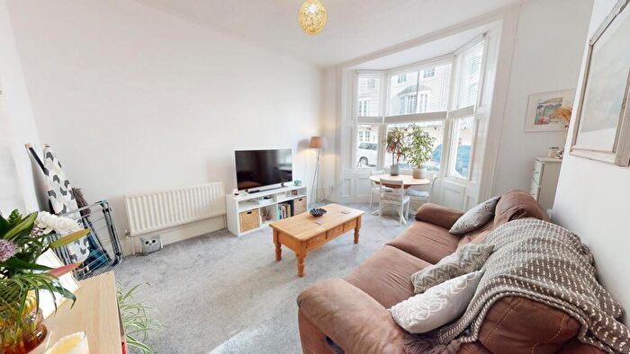 2 Bedroom Flat For Sale In Waterloo Street, Hove, BN3