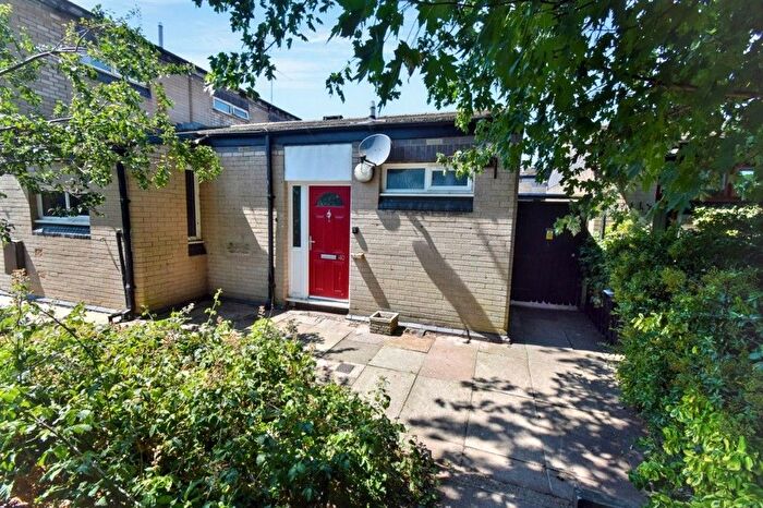 1 Bedroom Semi Detached Bungalow For Sale In Runcorn Walk, Coventry, CV2