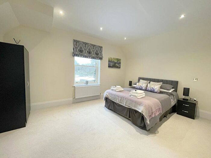 6 Bedroom Detached House To Rent In Harrogate Road, North Rigton, LS17