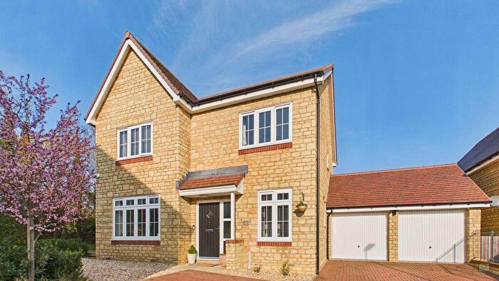 4 Bedroom Detached House For Sale In Vartenham Close, Milborne Port, Near Sherborne, DT9