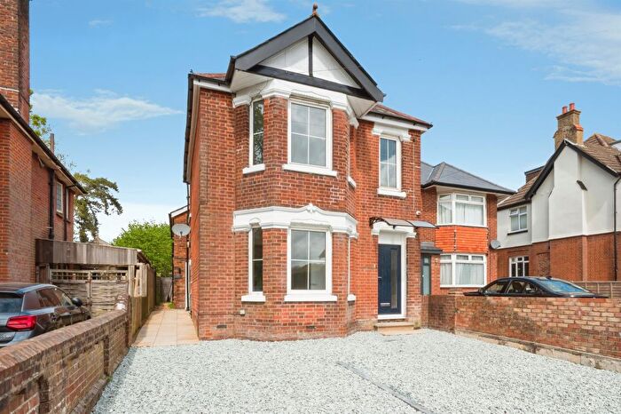 2 Bedroom Semi Detached House For Sale In Winchester Road, Southampton, SO16