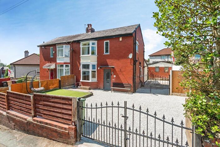 3 Bedroom Semi-Detached House For Sale In Stephens Street, Bolton, Lancashire, BL2
