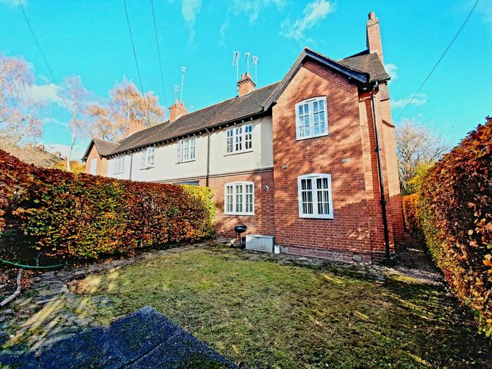 2 Bedroom Flat To Rent In The Circle, Harborne, Birmingham, B17