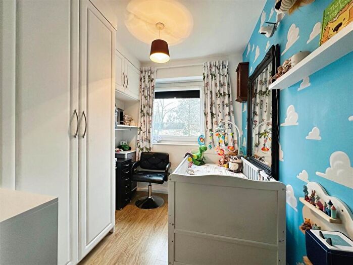 3 Bedroom Terraced House For Sale In Wymersley Road, Hull, HU5