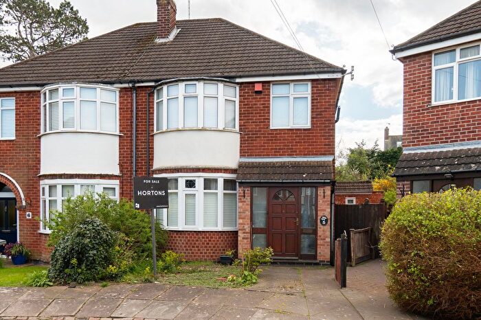 3 Bedroom Semi Detached House For Sale In Blankley Drive, Stoneygate, LE2