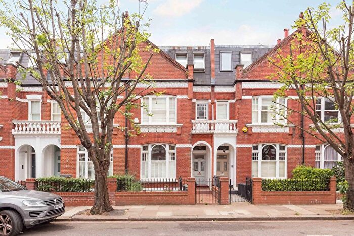 5 Bedroom Property To Rent In Perrymead Street, London, SW6