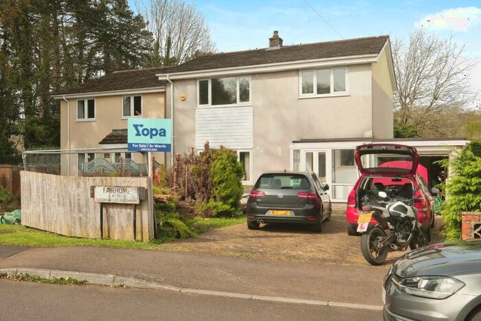3 Bedroom Detached House For Sale In Fairhome, Abergavenny, NP7