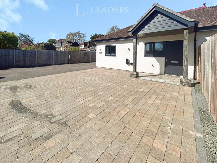 2 Bedroom Bungalow For Sale In St. Annes Close, Emsworth, PO10