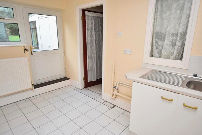 4 Bedroom Detached House For Sale In Grange Cross Lane, West Kirby, CH48