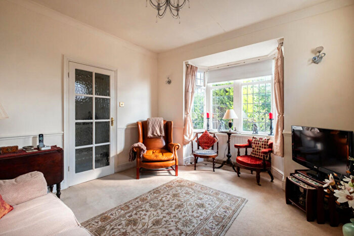 2 Bedroom Detached Bungalow For Sale In Preston Road, Lytham St. Annes, FY8