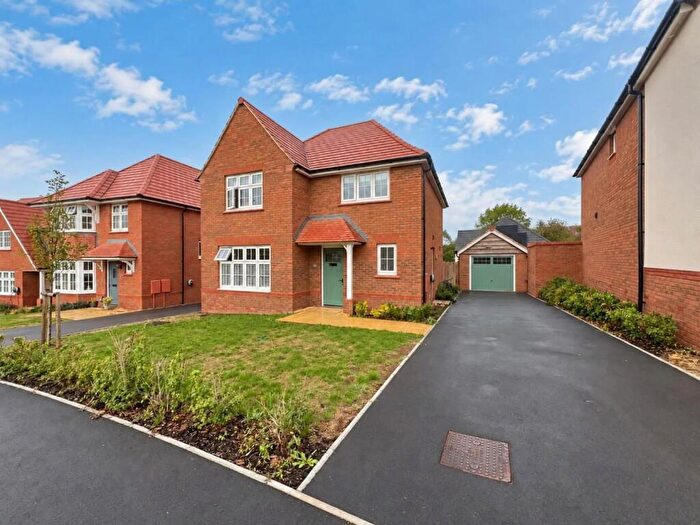 4 Bedroom Detached House For Sale In Kingscote Drive, Berkeley, GL13
