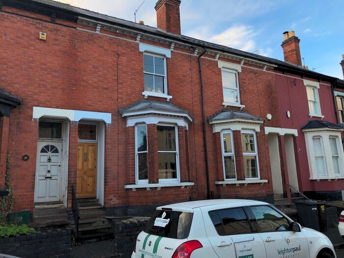 3 Bedroom Terraced House To Rent In Haden Hill, Finchfield, Wolverhampton, WV3