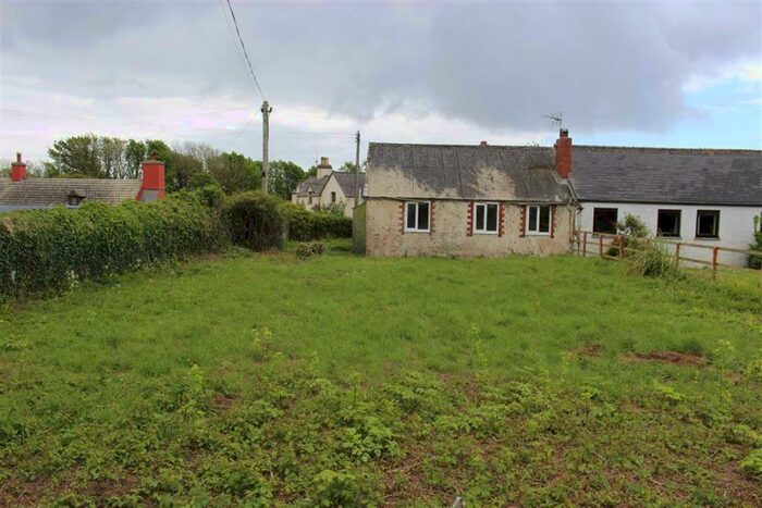 2 Bedroom Cottage For Sale In Bosherston, Pembroke, SA71