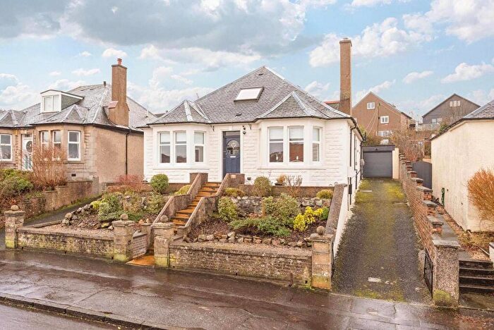 3 Bedroom Detached House For Sale In Garvock Terrace, Dunfermline, KY12