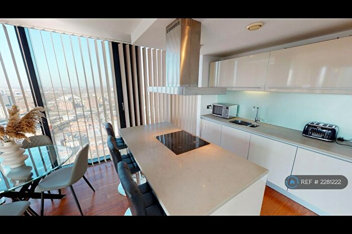 2 Bedroom Flat To Rent In Beetham Tower, Manchester, M3