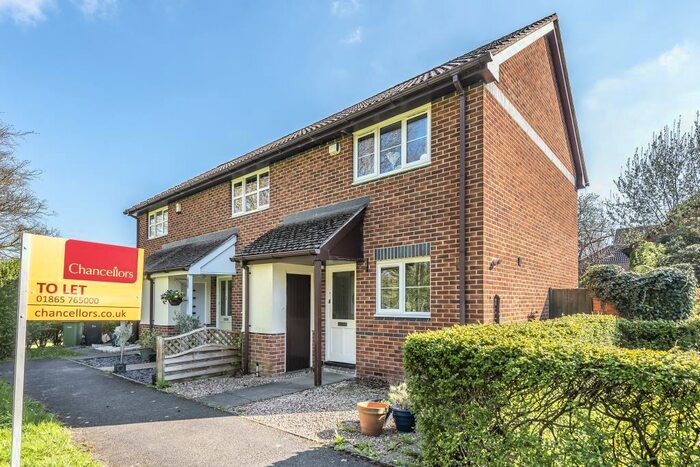 2 Bedroom End Of Terrace House To Rent In Fairfax Gate, Wheatley, OX33